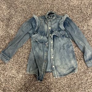 Denim ruffle shirt!